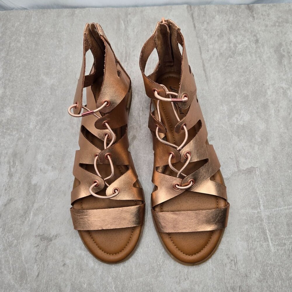 Lucky Brand Gladiator Sandals Sz 10 Rose Gold Leather Bohemian Strappy Flat - Picture 2 of 10